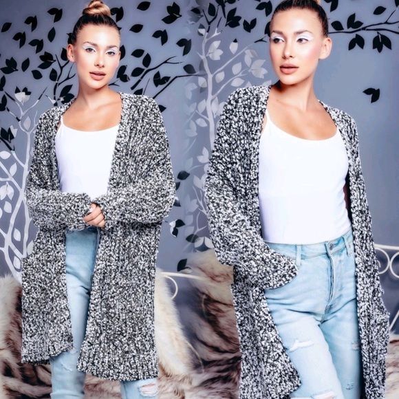 Sarrah Sweaters - Last 1 SOFT Knit Popcorn Cardigan w/Pockets
